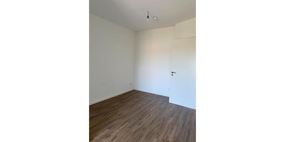 Dachgeschoßwohnung Berlin Rummelsburg - 2 Zimmer, 60 m&sup2;, 1.600&euro; | Angebot:26420895