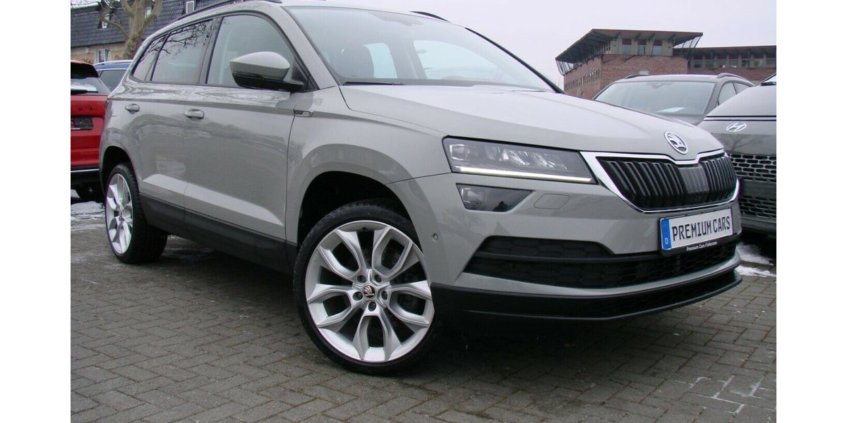 Skoda Karoq 1,5TSi Style ACC LED Kamera Family Paket II 32.882 km 25.980 &euro; Falkensee 14612