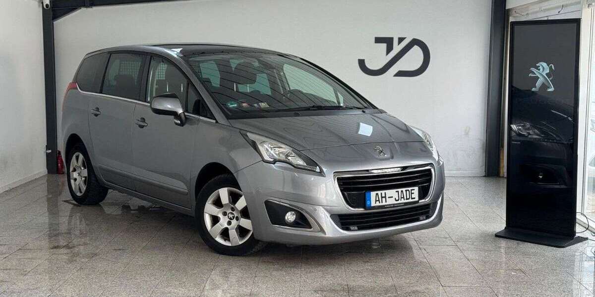 Peugeot 5008 192.000 km 6.950 &euro; Berlin 12107