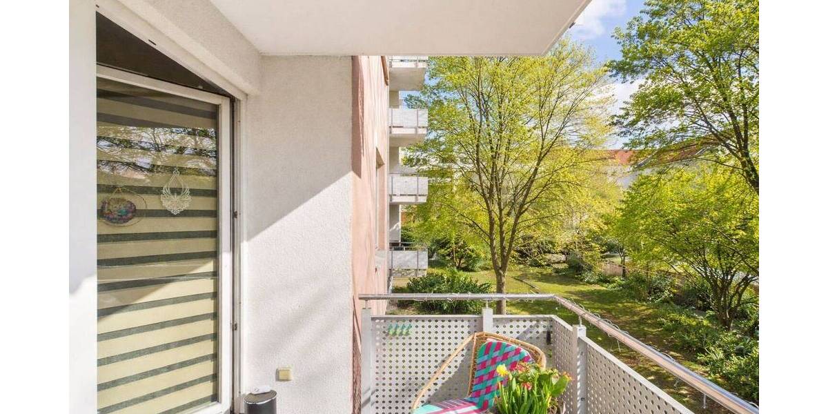 Etagenwohnung Berlin Lichtenberg - 2 Zimmer, 46 m&sup2;, 230.000&euro; | Angebot:25985474