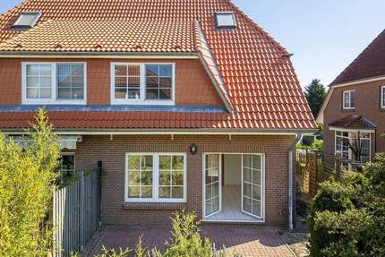 Gut geschnittene Doppelhaushälfte in Potsdam, vermietet. Ohne Käuferprovision 6 zimmer