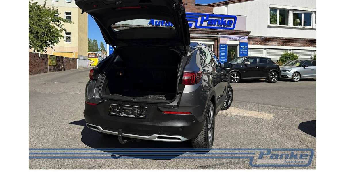 Opel Grandland Innovation*AHK*E-Koffer*Pano*Car-Play* 169.817 km 11.480 &euro; Berlin 13187