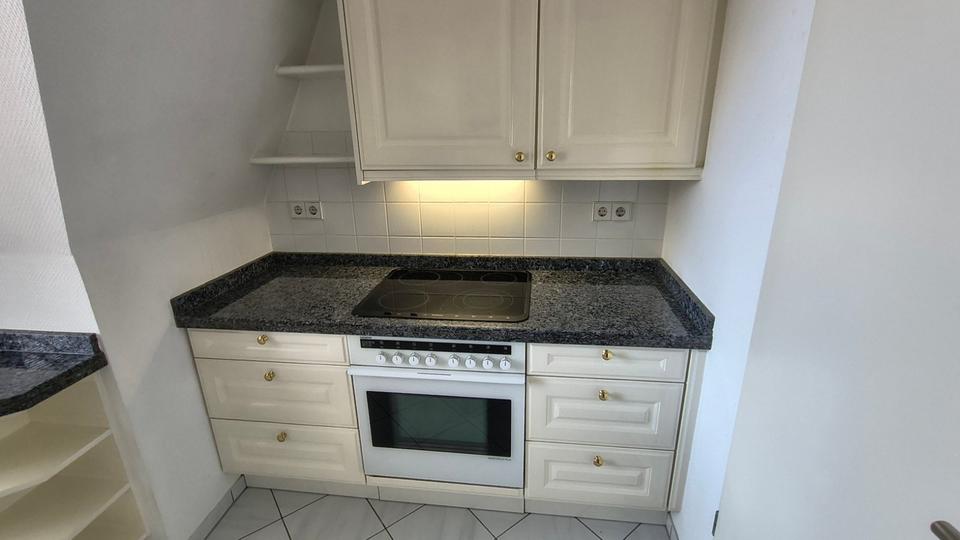 Dachgeschoßwohnung Berlin Steglitz-Zehlendorf - 2 Zimmer, 90 m&sup2;, 1.311&euro; | Angebot:26431019