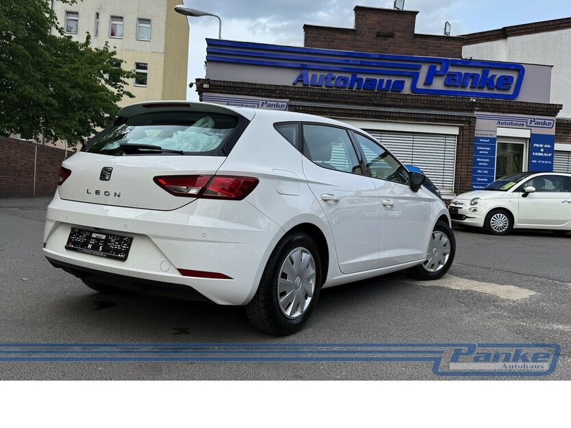 Seat Leon FR Alcantara Navi Sitzheizung SR/WR 85.720 km 11.990 € Berlin 13187