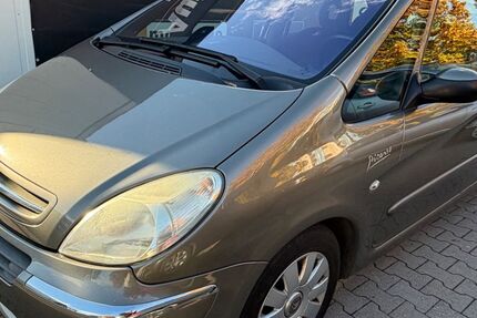 Citroen Xsara Picasso 199.999 km 1.999 &euro; Berlin 12349