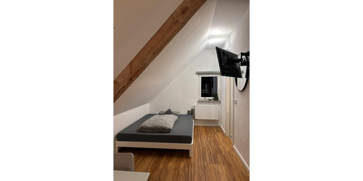 Dachgeschoßwohnung Berlin Treptow-Köpenick - 1 Zimmer, 37 m&sup2;, 950&euro; | Angebot:26236277