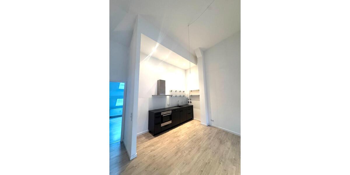 Dachgeschoßwohnung Berlin Mitte - 3 Zimmer, 92 m&sup2;, 640.000&euro; | Angebot:24612170