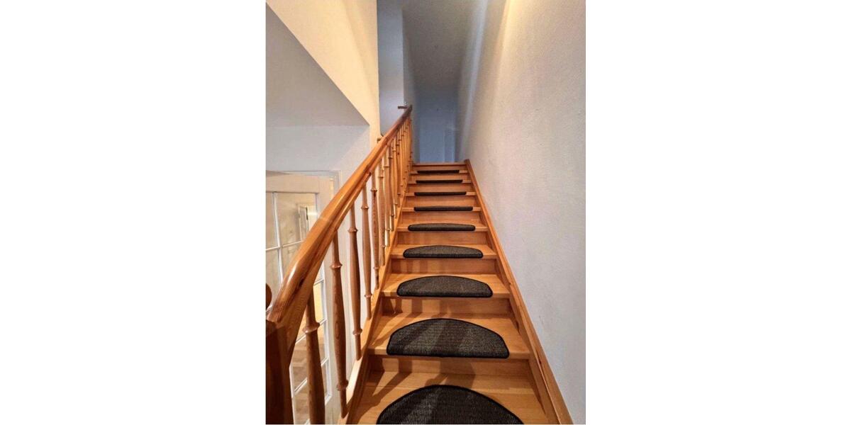 Einfamilienhaus Berlin Marzahn-Hellersdorf - 8 Zimmer, 209 m&sup2;, 3.500&euro; | Angebot:27667159
