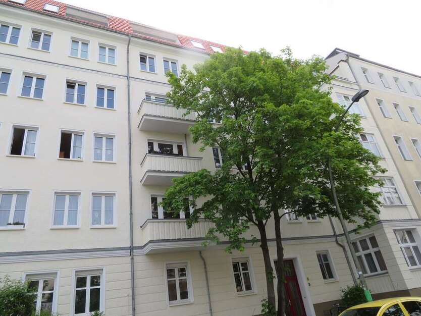 Wohnung zum Kaufen in Berlin 210.000 € 46.49 m²