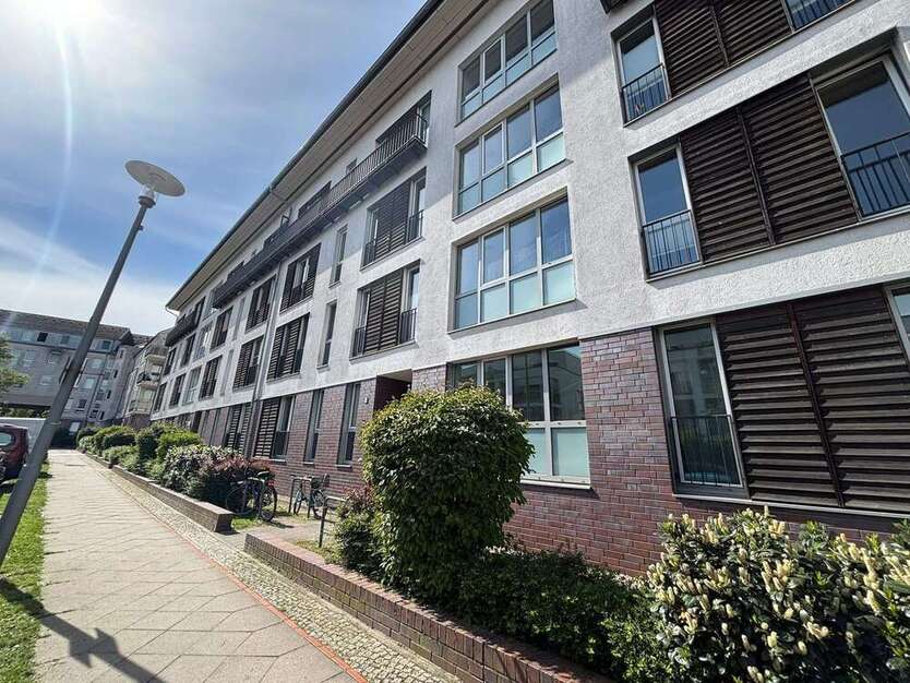 Wohnung zum Mieten in Berlin 1.129 € 83 m²