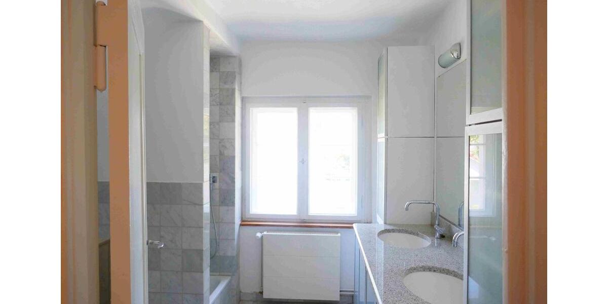 Einfamilienhaus Kleinmachnow - 4.5 Zimmer, 110 m&sup2;, 1.050.000&euro; | Angebot:27257883