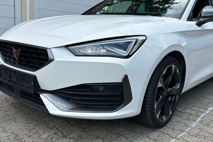 Cupra Leon 68.000 km 17.900 &euro; Berlin 13403