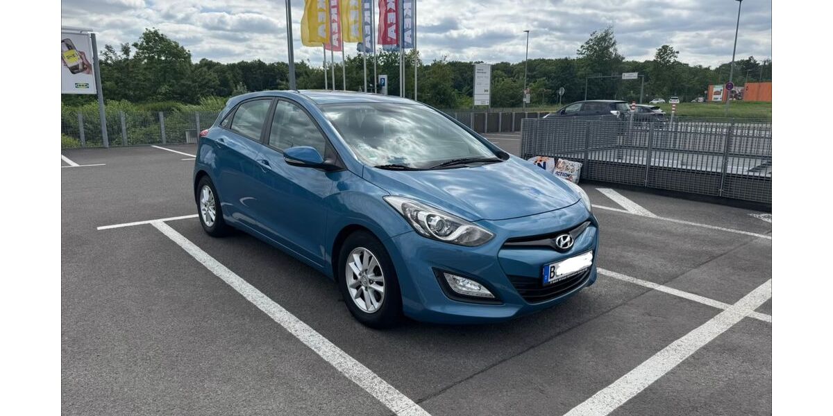 Hyundai i30 135.650 km 5.500 &euro; Berlin 10315