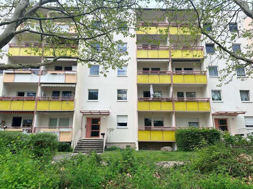Wohnung zum Kaufen in Potsdam 126.000 € 34.42 m²