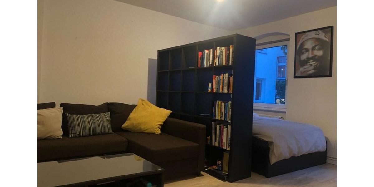 Erdgeschoßwohnung Berlin Charlottenburg-Wilmersdorf - 1 Zimmer, 33 m&sup2;, 650&euro; | Angebot:25958931