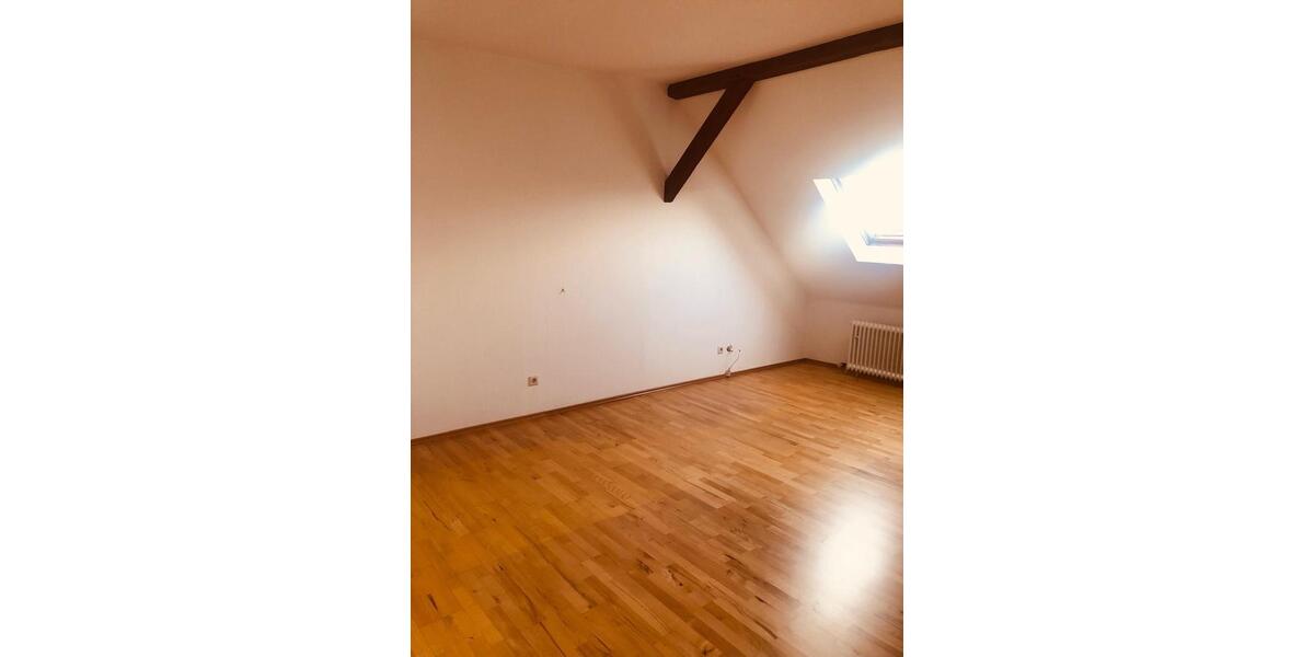 Dachgeschoßwohnung Berlin Mitte - 4.5 Zimmer, 208 m&sup2;, 899.000&euro; | Angebot:25992827