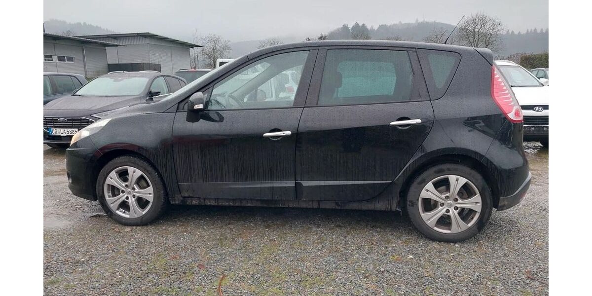 Renault Scenic 144.000 km 5.799 &euro; Berlin 12355