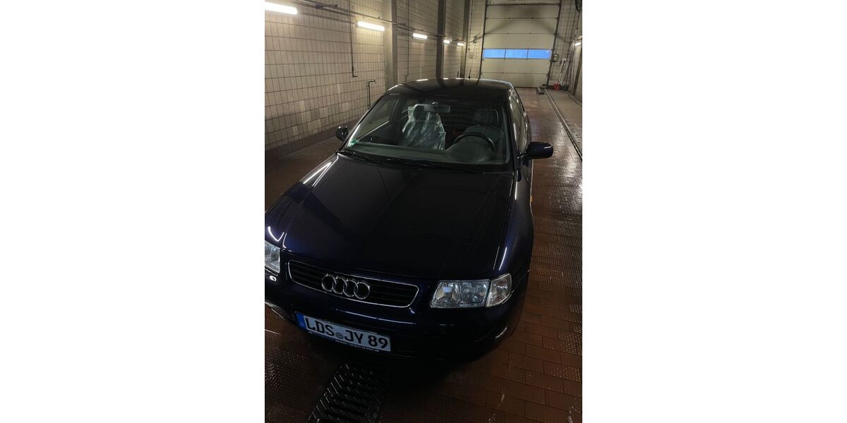 Audi A3 150.000 km 2.500 &euro; Königs Wusterhausen 15711