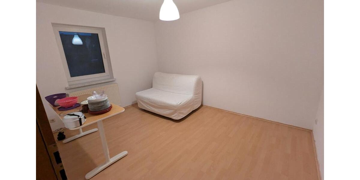 Erdgeschoßwohnung Berlin Mitte - 3 Zimmer, 52 m&sup2;, 140.000&euro; | Angebot:25991703