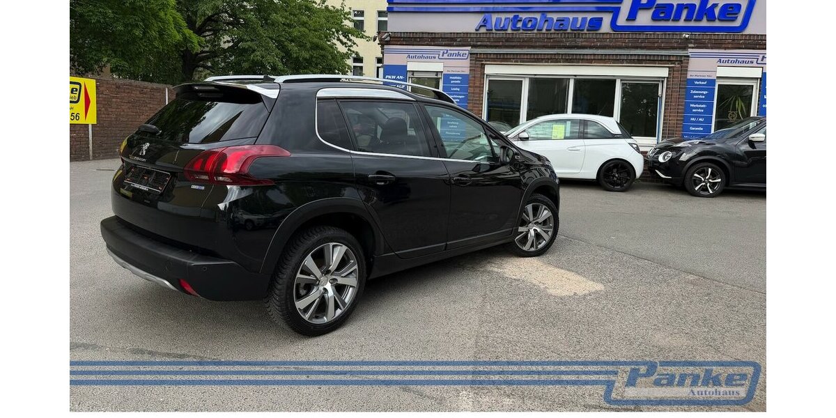 Peugeot 2008 Allure*Pano*Leder*R-Cam*Navi*SHZ*LED*USB* 81.293 km 9.990 &euro; Berlin 13187
