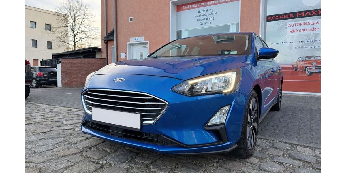Ford Focus 103.451 km 10.990 &euro; Berlin 12351