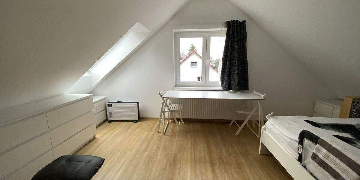 Doppelhaushälfte Berlin Stadtrandsiedlung Malchow - 3 Zimmer, 87 m&sup2;, 1.590&euro; | Angebot:24725241