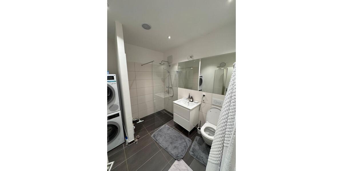Etagenwohnung Berlin Friedrichshain-Kreuzberg - 4 Zimmer, 115 m&sup2;, 2.350&euro; | Angebot:27710830