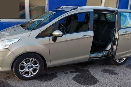 Ford B-Max 200.000 km 3.330 &euro; Berlin 13405