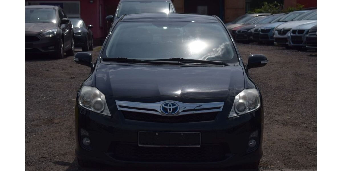 Toyota Auris 110.000 km 9.299 &euro; Berlin 13597