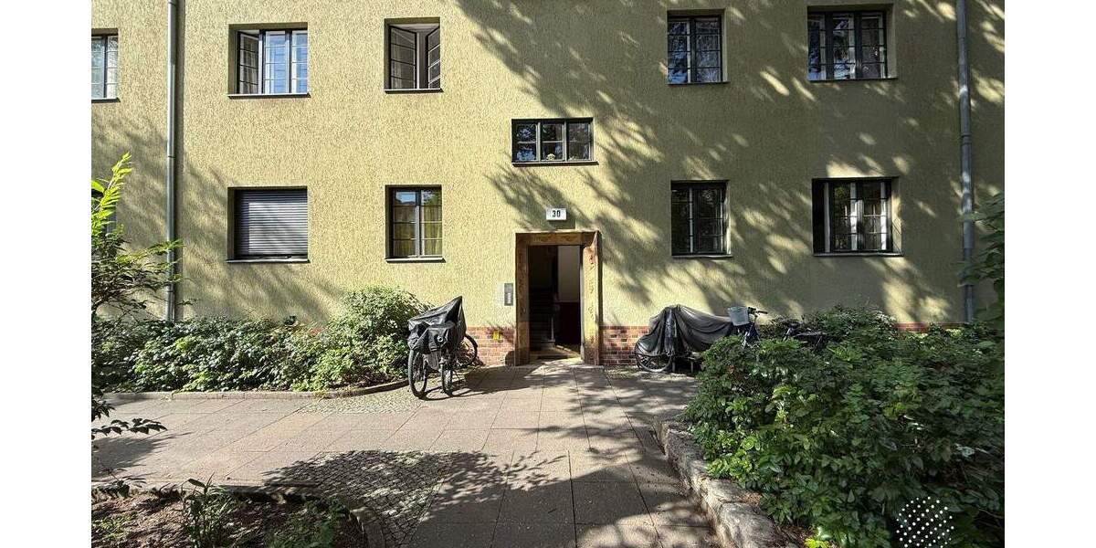 Wohnen im Grünen mit Potenzial: Optimal geschnittene Wohnung unweit des Heinrich-Laehr-Parks! 3 zimmer