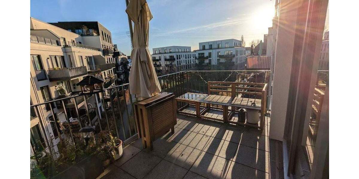 Provisionsfrei: helle 4-Zimmer Wohnung mit großem Balkon | 107m² | Karlshorst 4 zimmer