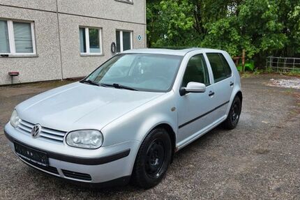 VW Golf 228.910 km 1.000 &euro; Mehrow 16356
