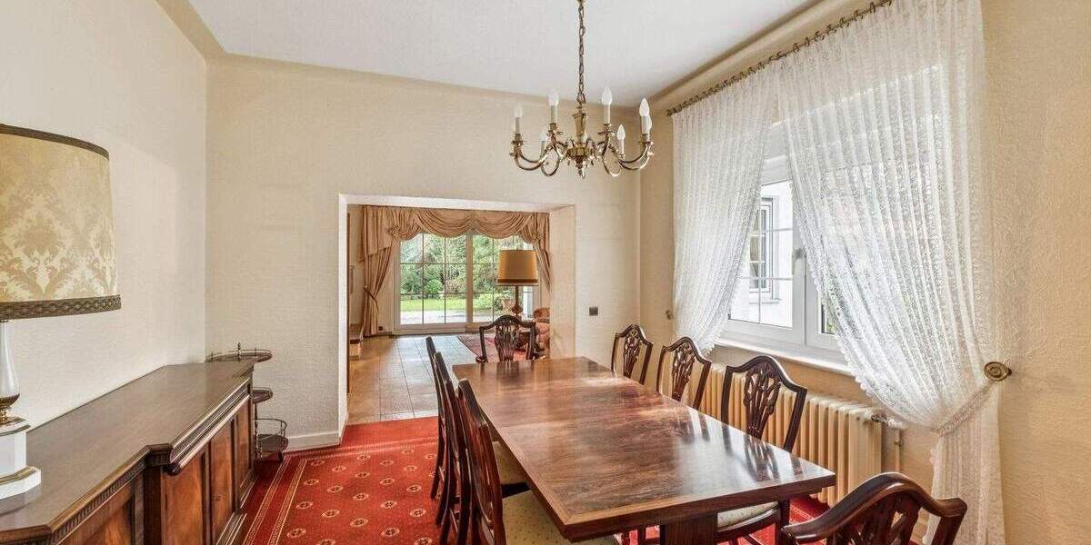 Mehrfamilienhaus, Wohnhaus Berlin Frohnau - 8 Zimmer, 303 m&sup2;, 1.200.000&euro; | Angebot:25712047