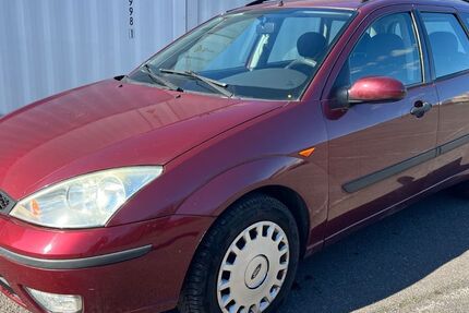 Ford Focus 156.000 km 999 &euro; Berlin 12057