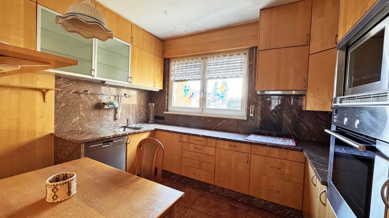 Generationenhaus mit Modernisierungsbedarf, gewerbliche Nutzung möglich - Zweifamilienhaus Berlin Neukölln | Angebot:22306160