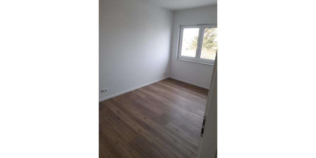 Erdgeschoßwohnung Velten - 3 Zimmer, 70 m&sup2;, 1.050&euro; | Angebot:24816049