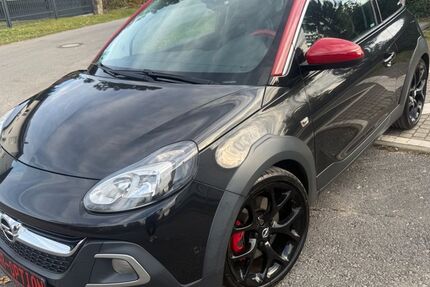 Opel Adam 84.550 km 10.800 &euro; Berlin-Schönefeld 12529