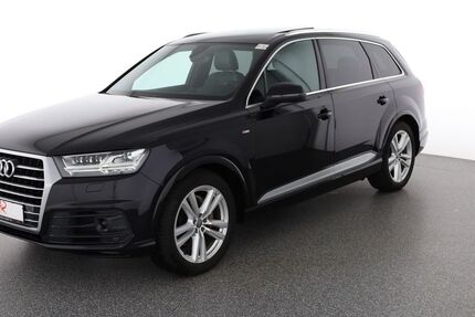 Audi Q7 99.530 km 44.880 &euro; Schönefeld 12529