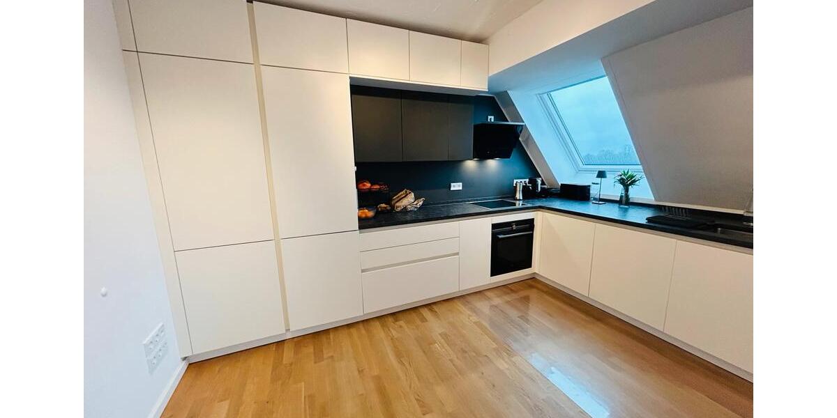 Dachgeschoßwohnung Berlin Spandau - 5 Zimmer, 106 m&sup2;, 2.279&euro; | Angebot:24890612