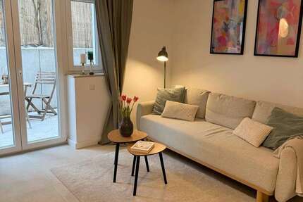 Zimmer Berlin Treptow-Köpenick - 2 Zimmer, 1.400&euro; | Angebot:25973190