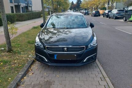 Peugeot 508 70.000 km 11.700 &euro; Berlin 13125
