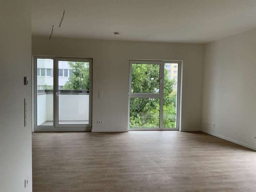 Wohnung zum Mieten in Berlin 1.485,75 € 84.9 m²