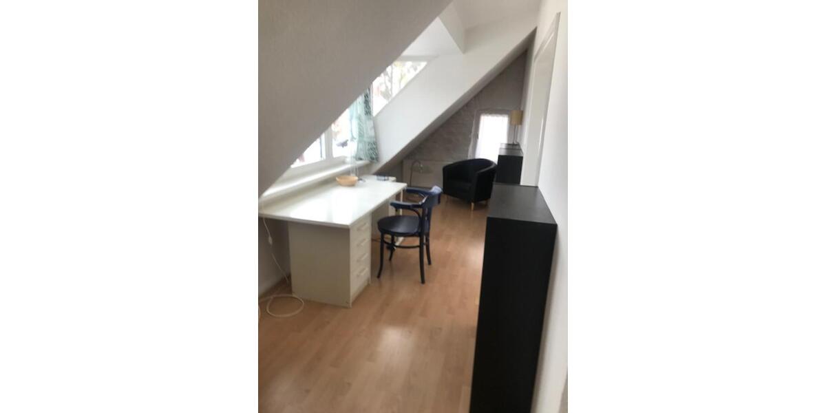 Dachgeschoßwohnung Potsdam Babelsberg - 3.5 Zimmer, 120 m&sup2;, 699.000&euro; | Angebot:25791859