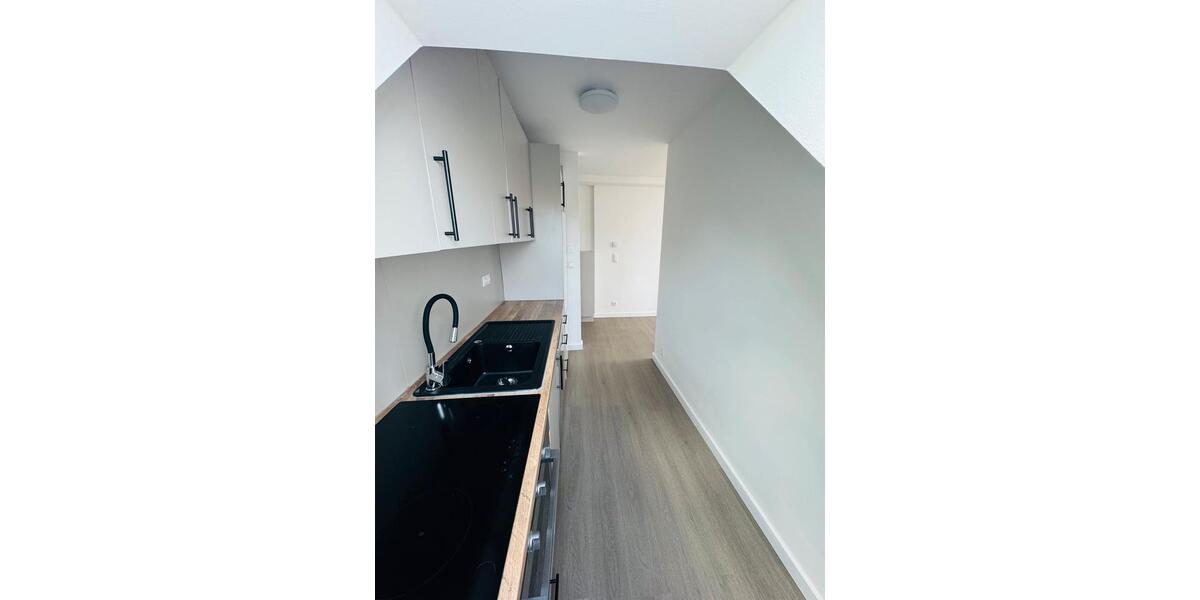 Dachgeschoßwohnung Berlin Spandau - 2 Zimmer, 51 m&sup2;, 1.450&euro; | Angebot:26441935