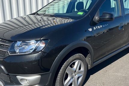 Dacia Sandero 106.000 km 6.499 &euro; Berlin 12057