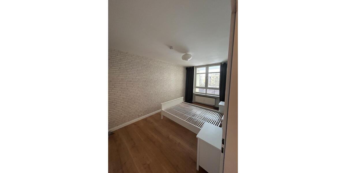 Etagenwohnung Berlin Lichtenberg - 2 Zimmer, 59 m&sup2;, 1.200&euro; | Angebot:24740902