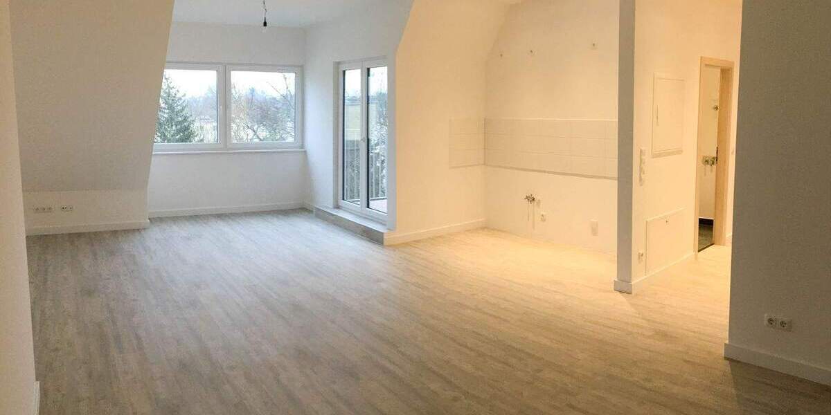 Stilvoller Dachgeschoss-Traum mit zwei Dachterrassen - bezugsfreie 2-Zimmer-Wohnung in Berlin-Grünau 2 zimmer