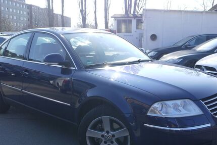 VW Passat 181.789 km 2.999 &euro; Berlin 12439