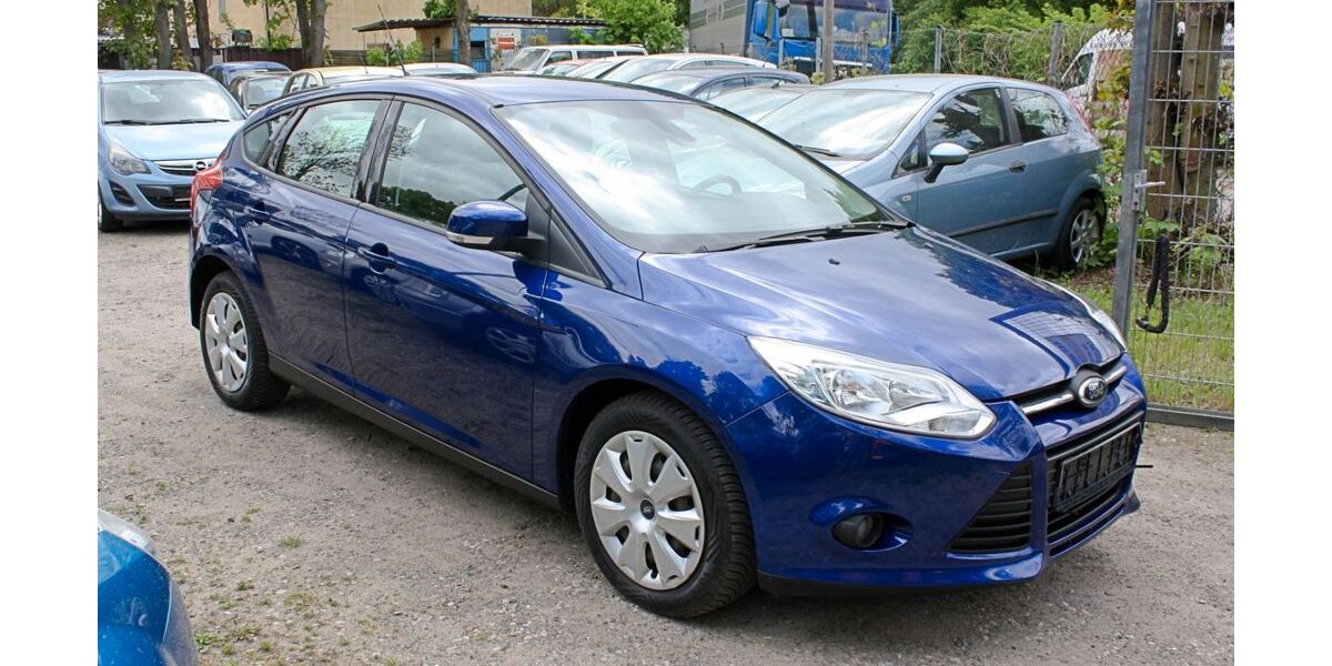 Ford Focus 116.500 km 5.999 &euro; Berlin 13057