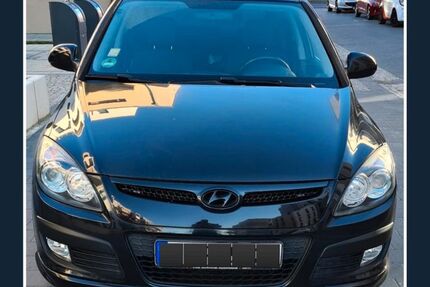 Hyundai i30 201.800 km 3.990 € Mühlenbeck 16567